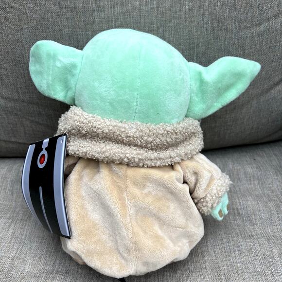 Disney Star Wars The Mandalorian Grogu Baby Yoda 8" Plush NWT - Picture 2 of 4